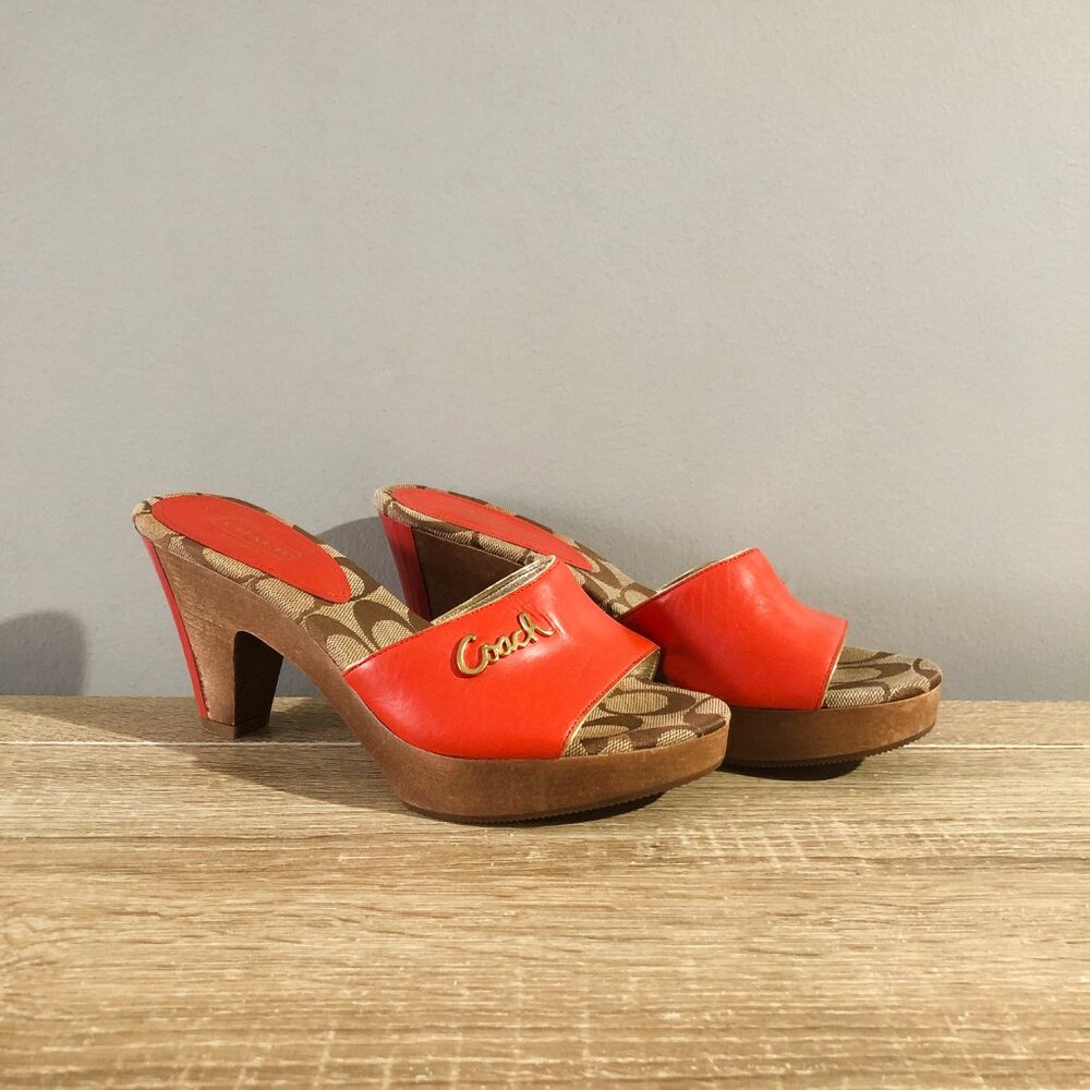 Coach Shoes Kathie Size 6.5 Orange Gold Brown Leather Signature Logo Chestnut